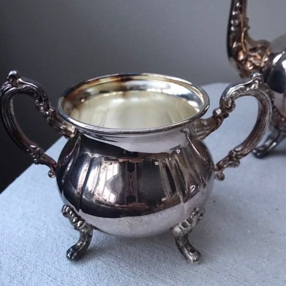 Towle Silverplate 3 Pc Coffee Pot set - Picture 4 of 10